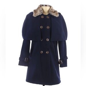 Stylish Navy Women's Cape Coat with Faux Fur Collar